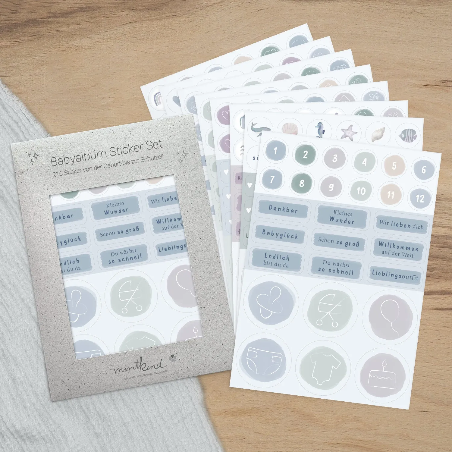 MINTKIND Babyalbum Sticker Set 8 Bögen Wald Blumen Wal