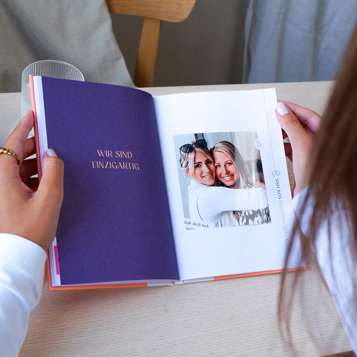 MINTKIND Freundin Buch zum Ausfüllen 64 Seiten Sticker