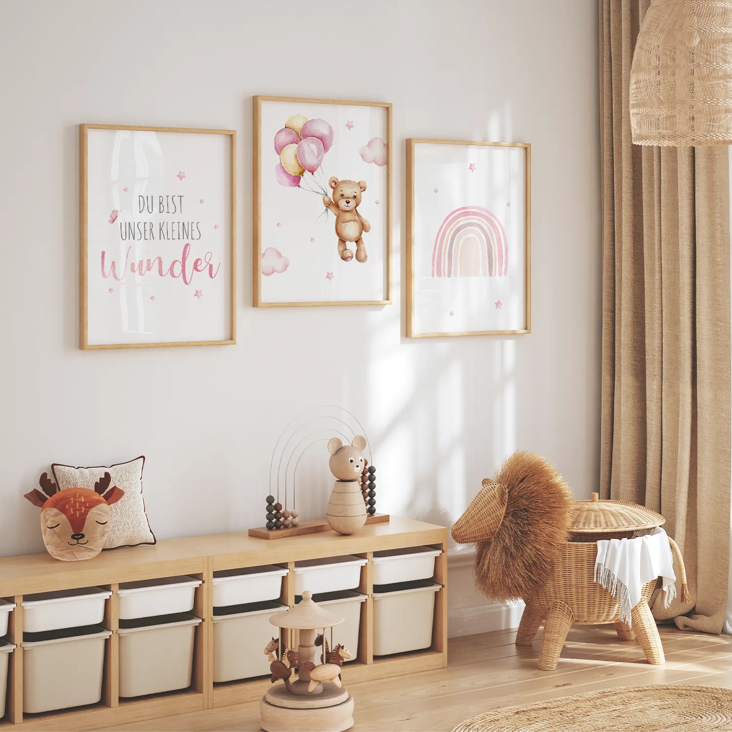 MeinBaby123 Bär & Regenbogen Poster Kinderzimmer 3er Set A4 rosa