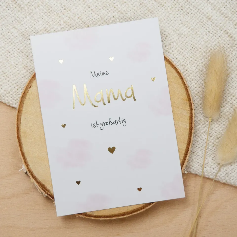 MINTKIND Meine Mama ist großartig Postkarte Goldfolie A6