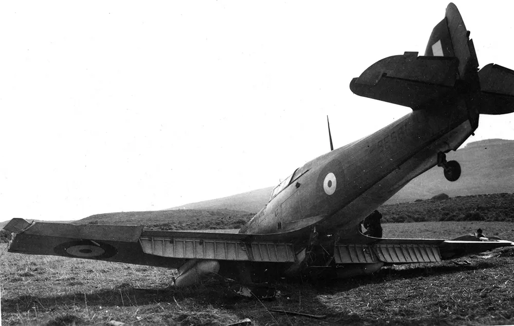 Canfora Publishing Broken Wings Bildband 176 Seiten Beuteflugzeuge