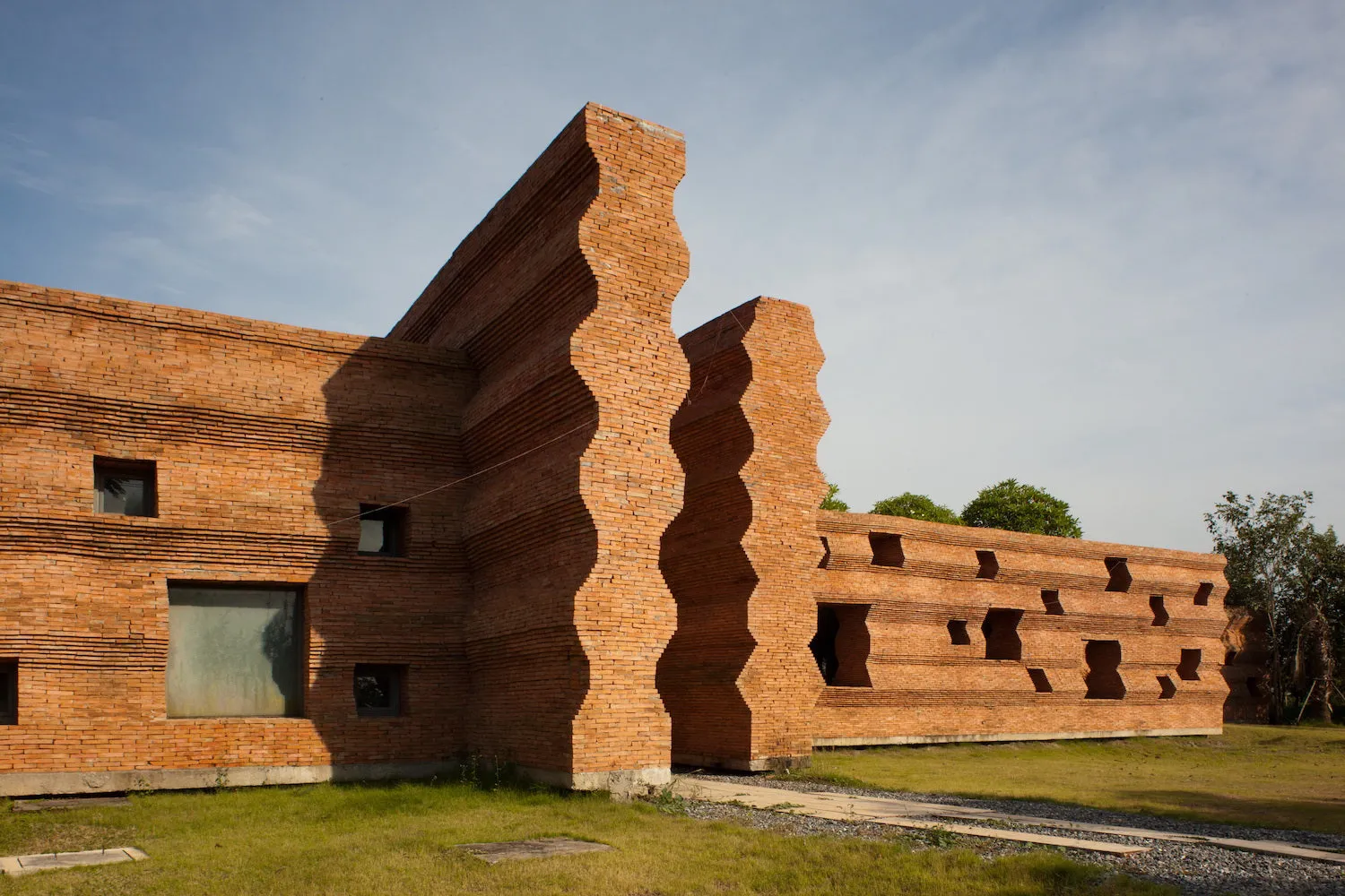 Gestalten Beyond the West Bildband Architektur Afrika Asien