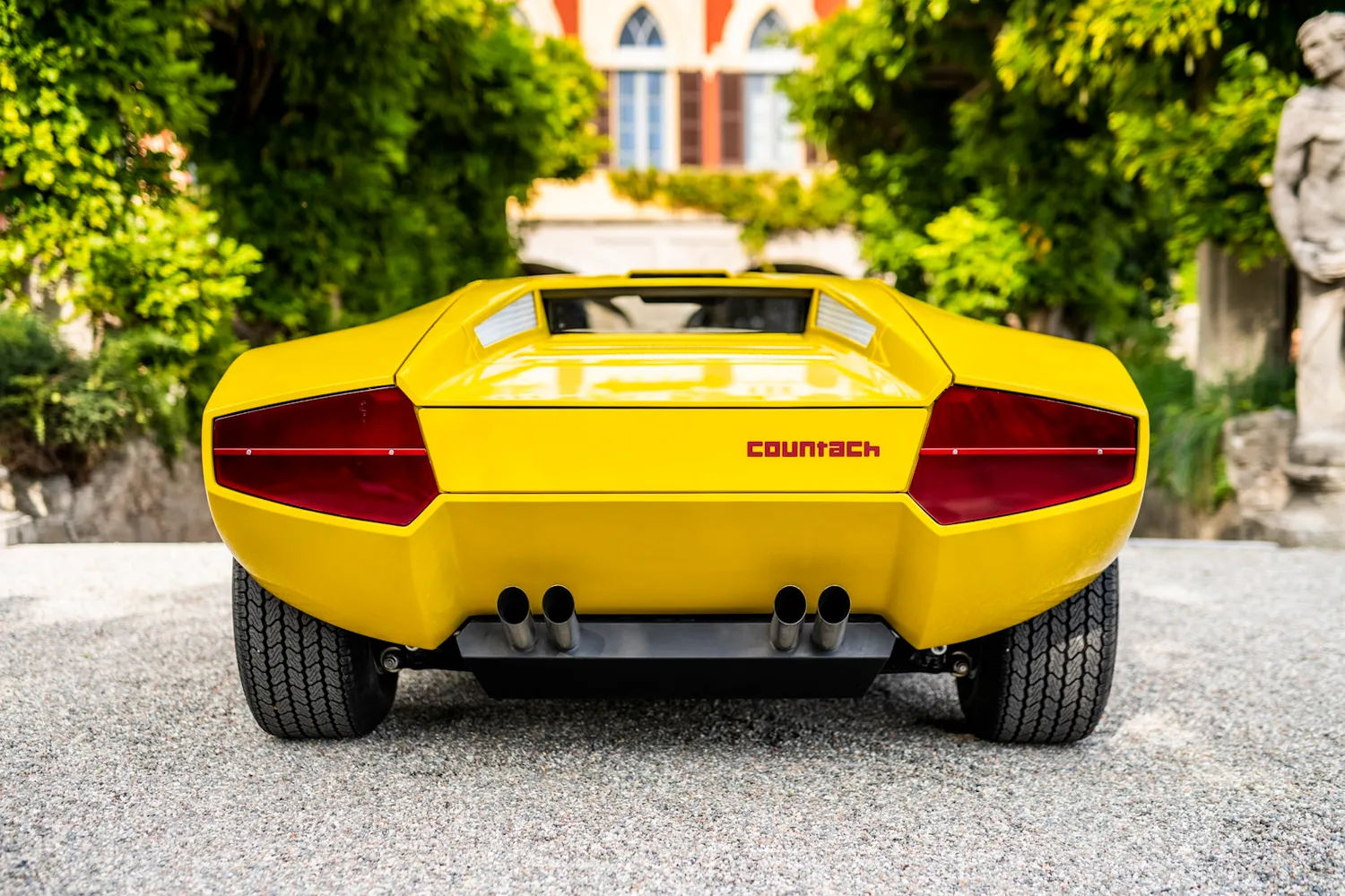 teNeues Drive Different Bildband Restomod englisch Classic