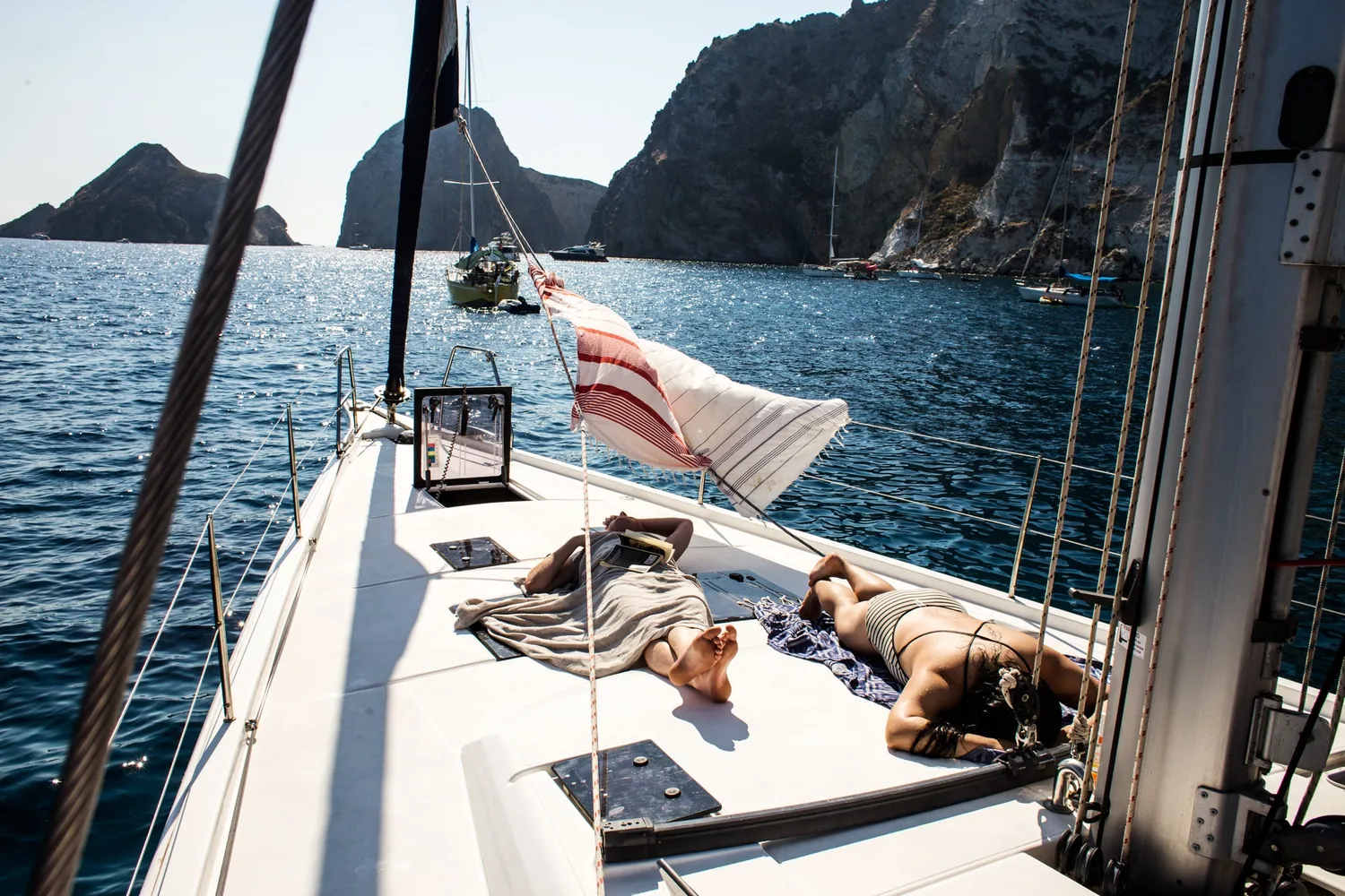 Gestalten Sailing the Seas Bildband Segeln englisch