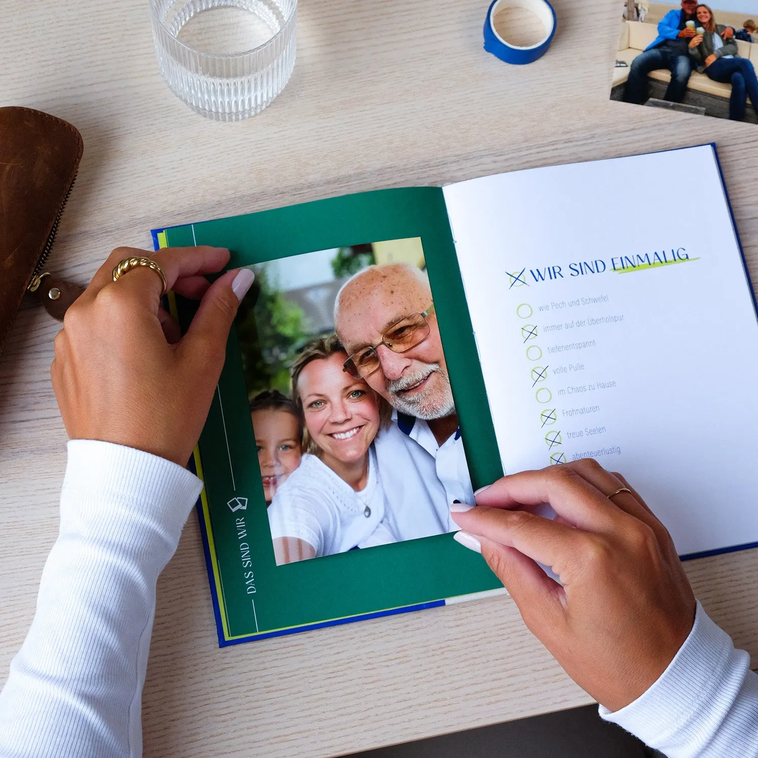 MINTKIND Papa Buch zum Ausfüllen Geschenkbuch mit Sticker