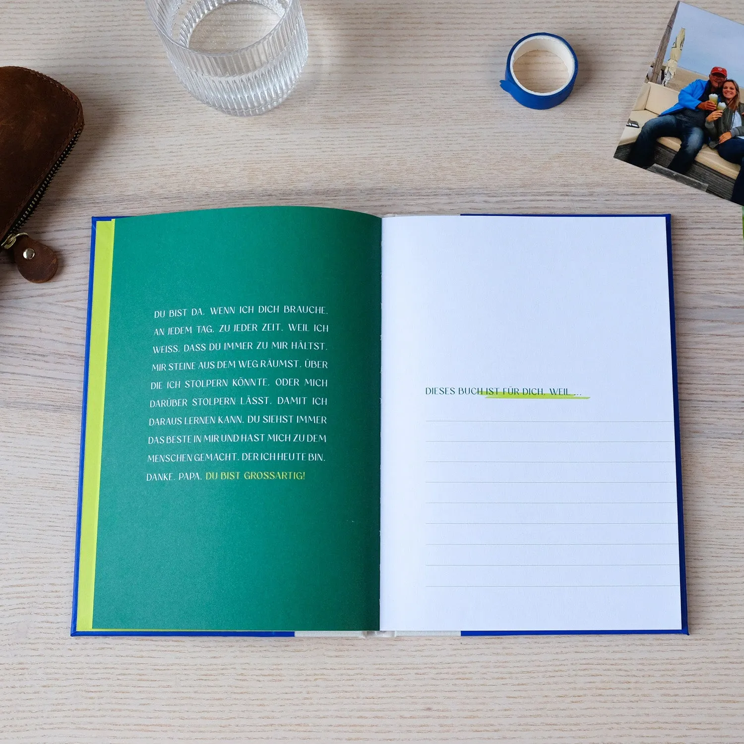 MINTKIND Papa Buch zum Ausfüllen Geschenkbuch mit Sticker