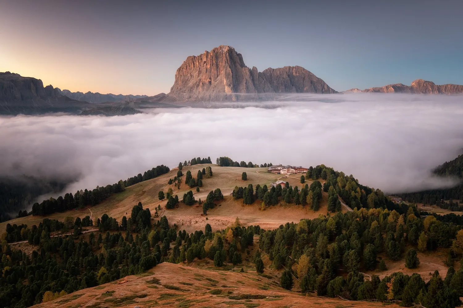 Gestalten Wanderlust Alps Bildband Alpen Trails gebunden